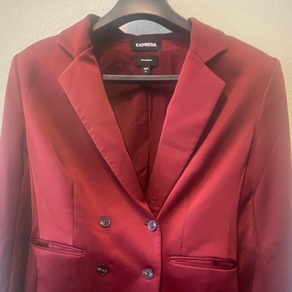 Express Double-Breasted Blazer in Deep Wine